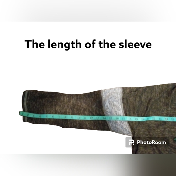 Women's Graphic Top 3x - Picture 10 of 10